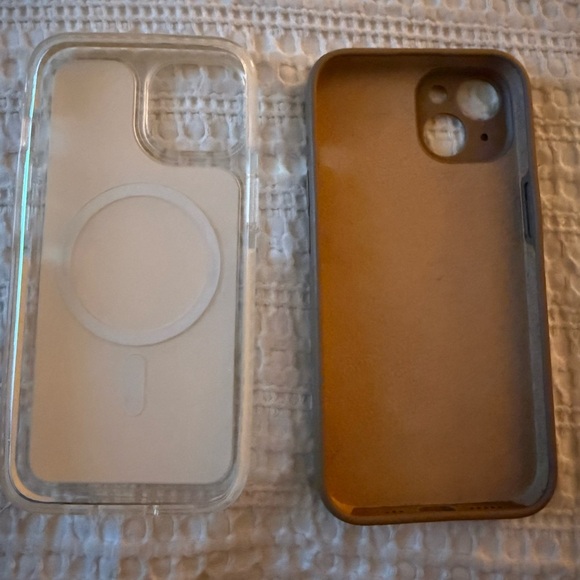 Brown Phone Case and Clear Protective Mag Case - Picture 4 of 4